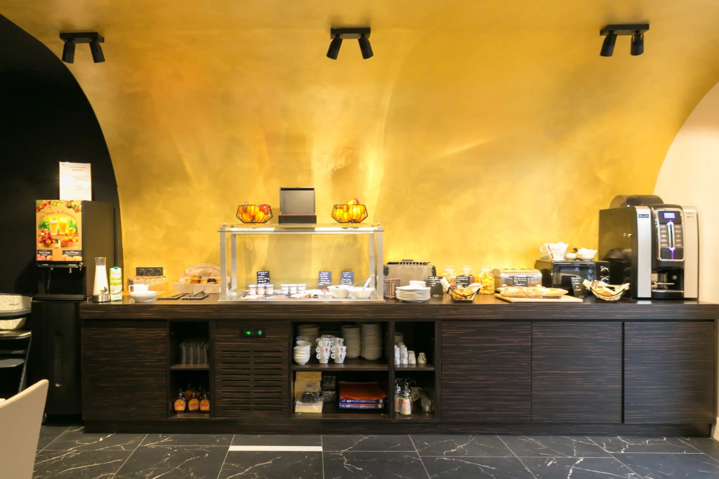 Best Western Journel Nice Saint-Laurent-du-Var