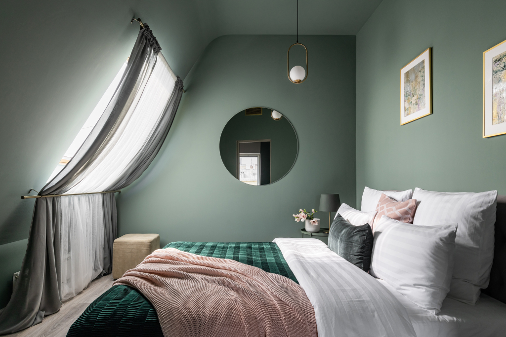 МАНСАРДА 170м² с Балконом от Minin Apartments