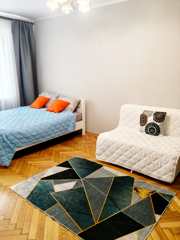 V Tsentre Flat