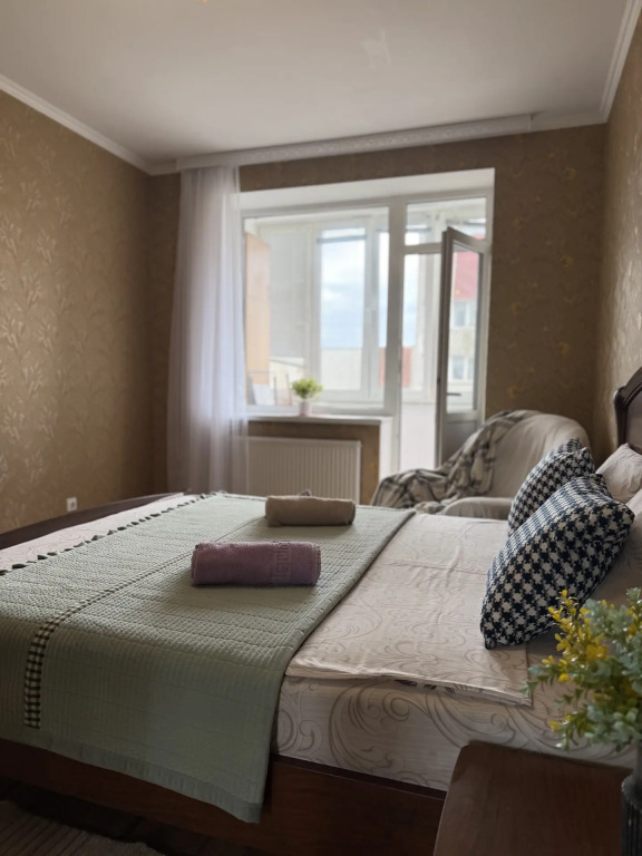 Uyutnaya Na Letnem Ozere Flat