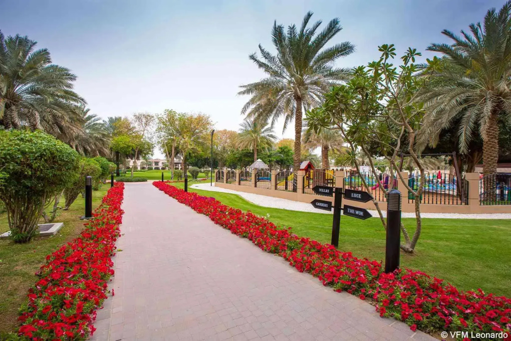 Отель Danat Al Ain Resort