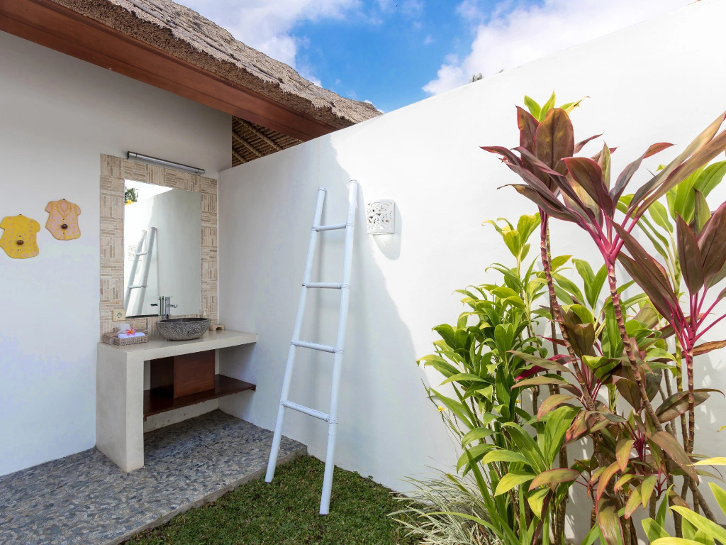 Villa Candi Kecil Tiga by Villa Finder