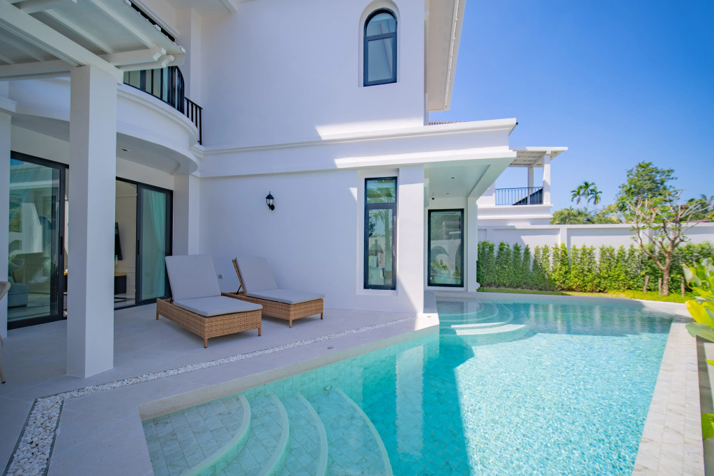 Апарт-отель Fifth Element Pool Villas by NLA