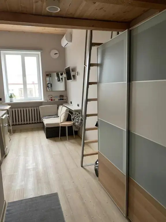 Квартира 4corners
