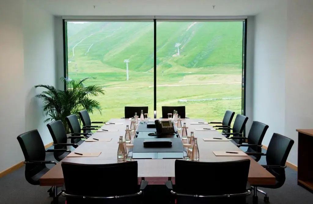 Zirve Hotel