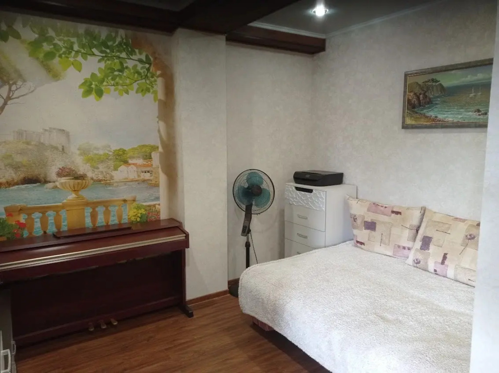 Квартира 2-к 44 м² 3 кровати