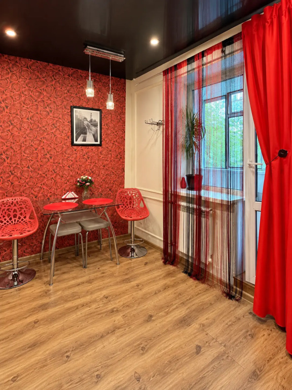Апартаменты City Cozy домашний комфорт с просторной лоджией