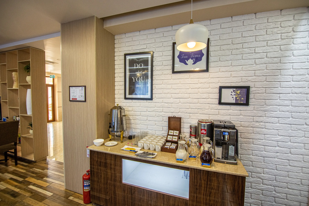 Rayan Hotel