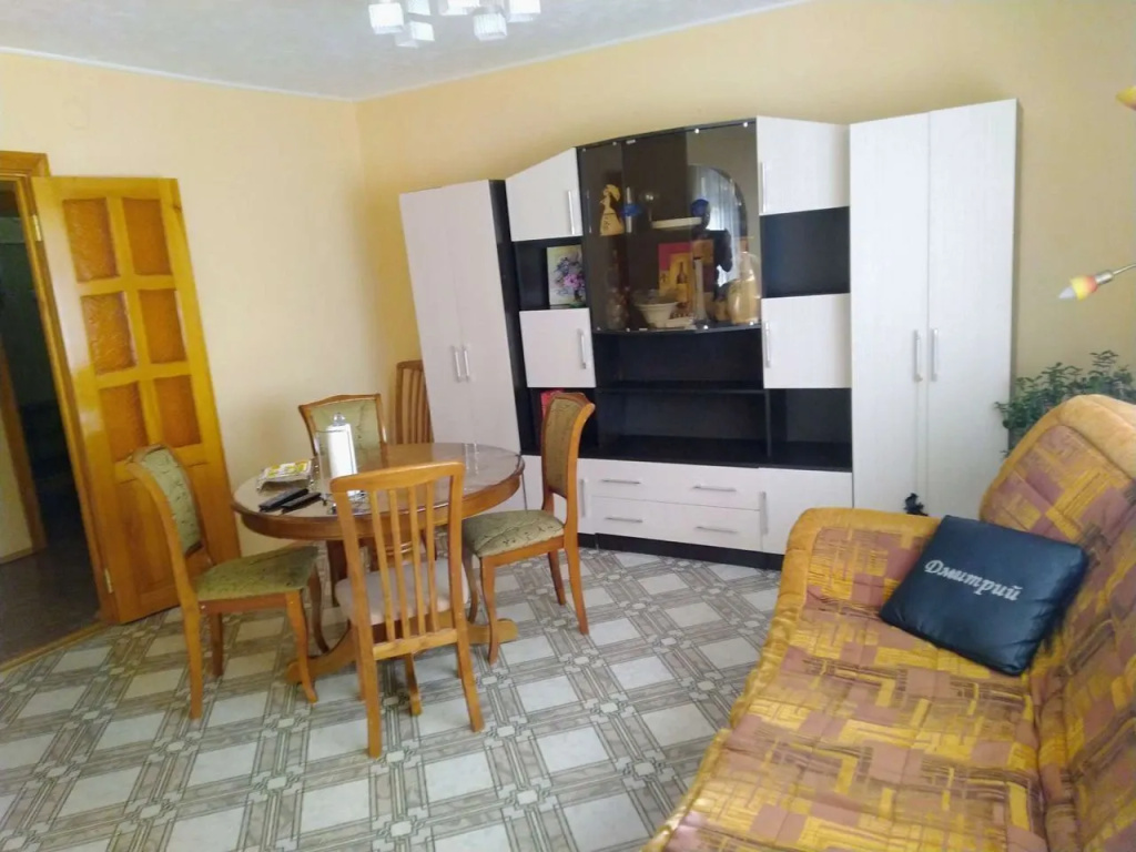 Квартира в Квартале Молодёжном 8