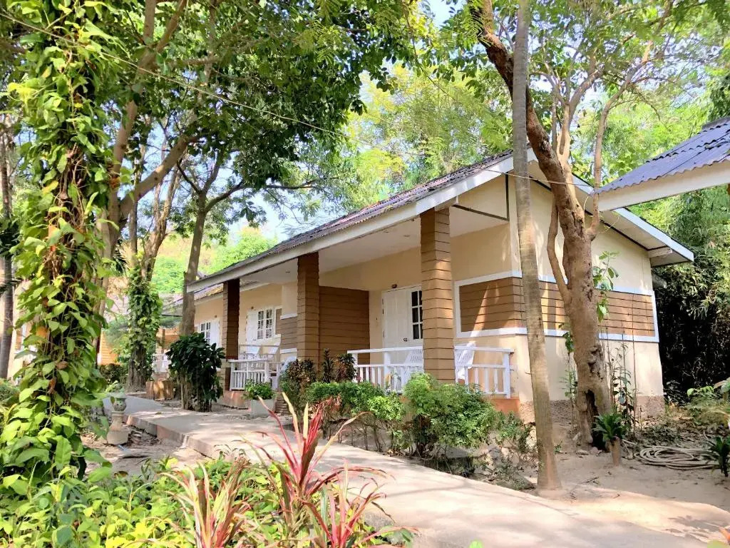 Malibu Samed Resort
