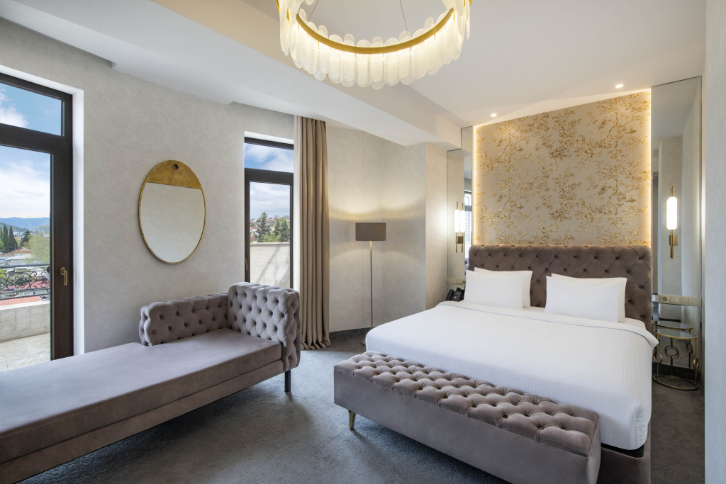 Highgarden Hotel