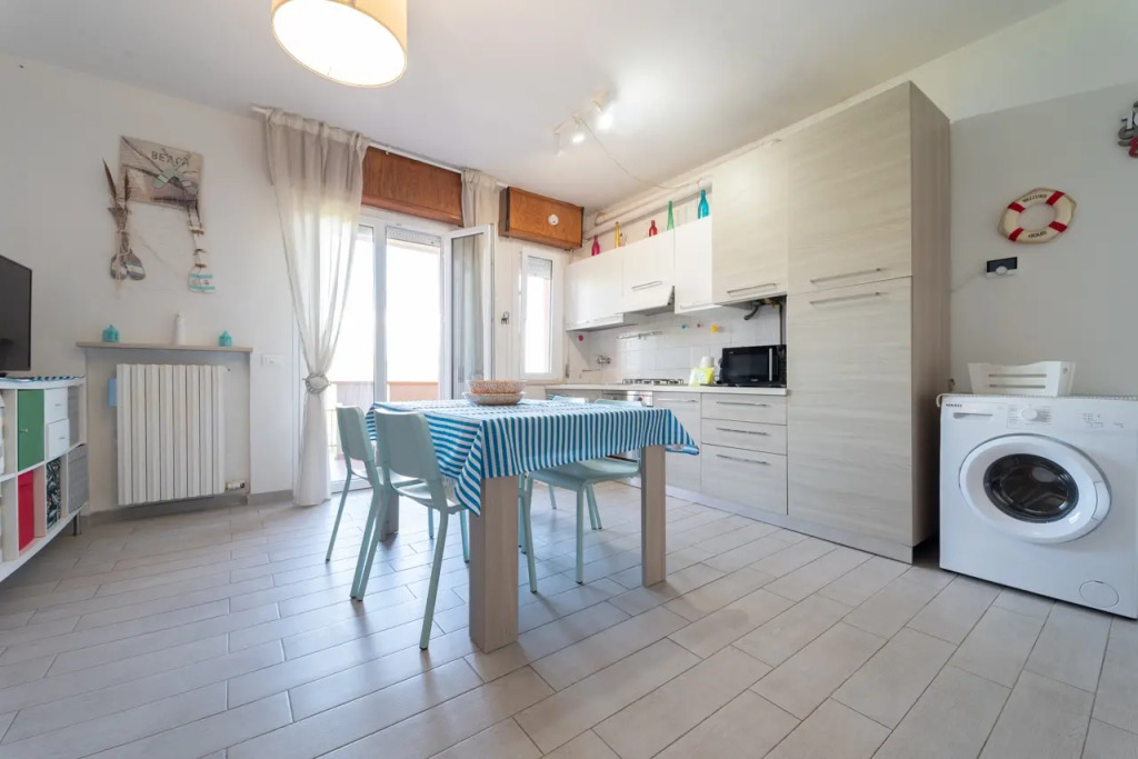 AZZURRO LIDO ADRIANO VISTA MARE