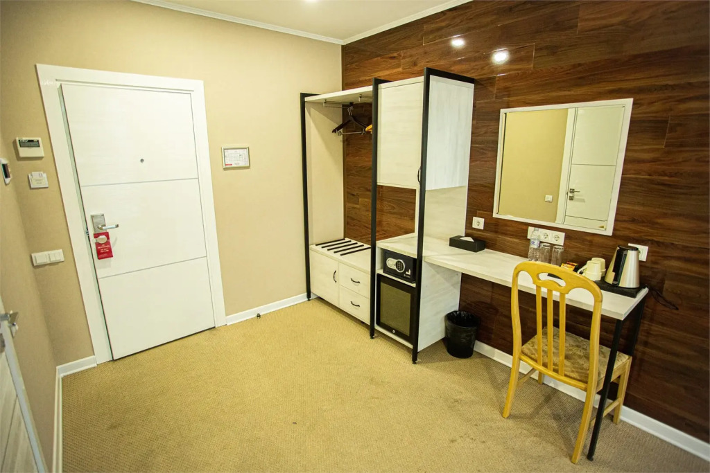 Отель B Hotel Bishkek
