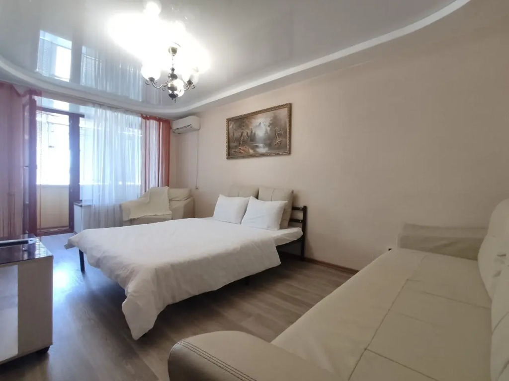 Квартира SATIN Apartments на Площади Октября