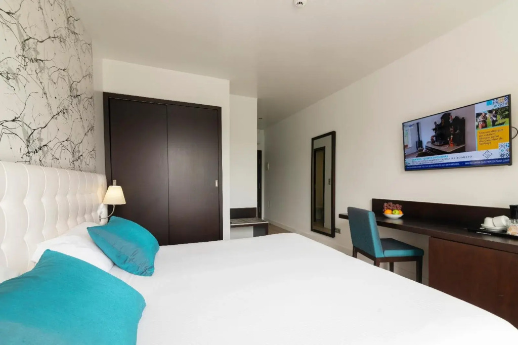 Hotel Vale Do Navio
