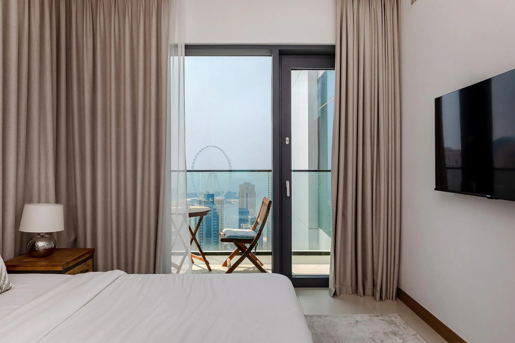 Апартаменты Stylish 2BR with Marina Views