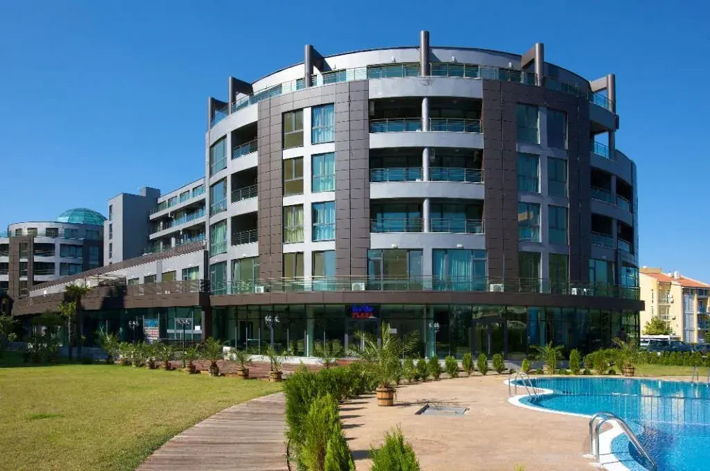 SUNNY BEACH PLAZA Apartments