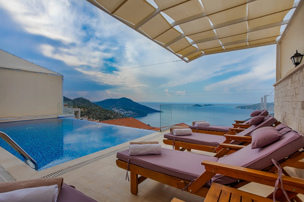 Villa Lucida - Kalkan Hills - Exclusive Villas with Private Pool and Majestic Sea Views
