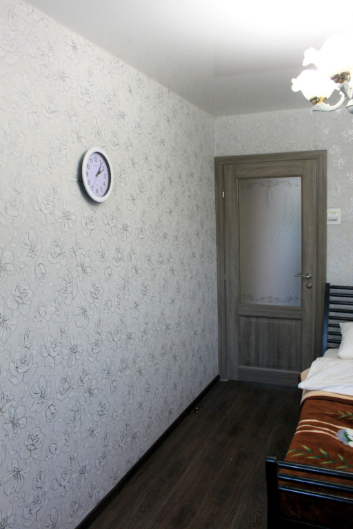 Апартамент Your Home