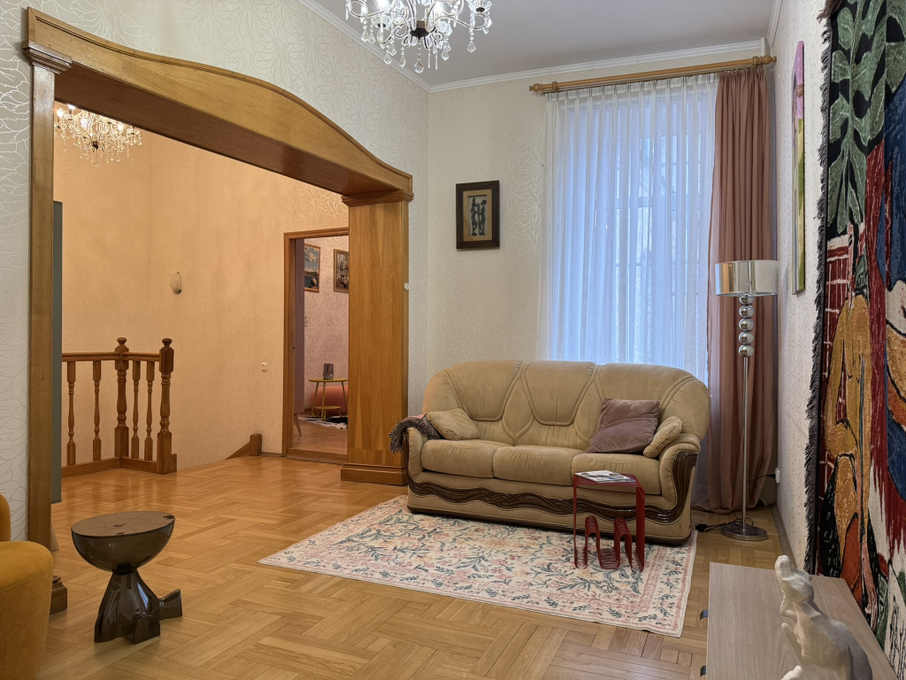 Квартира двухэтажная с сауной