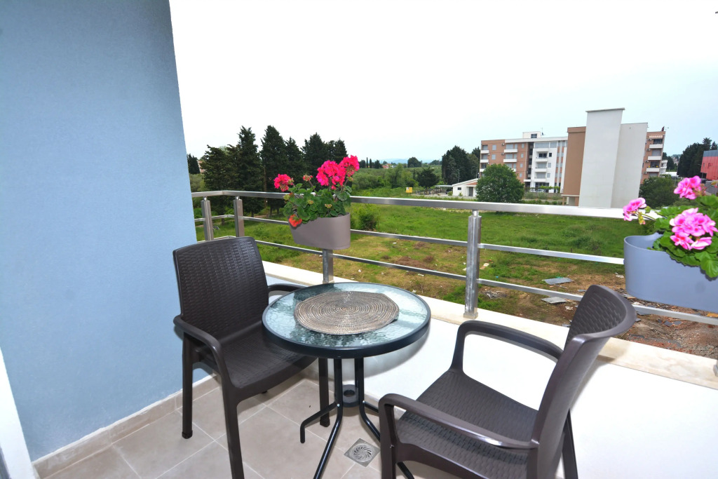 Jacek Apartments