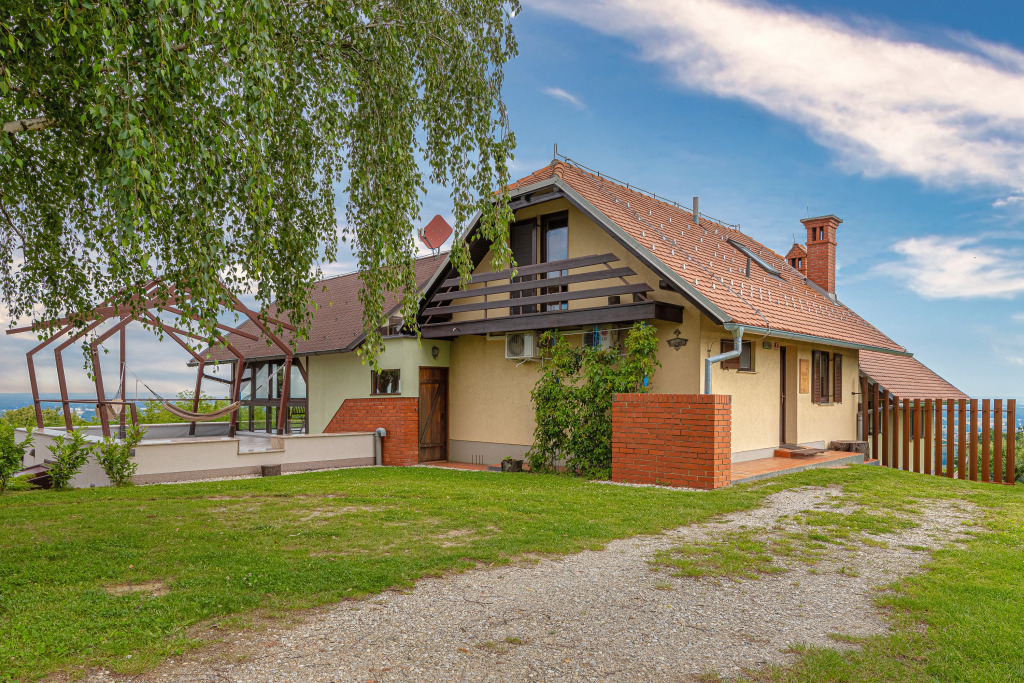 Holiday house Podhamer Marijan