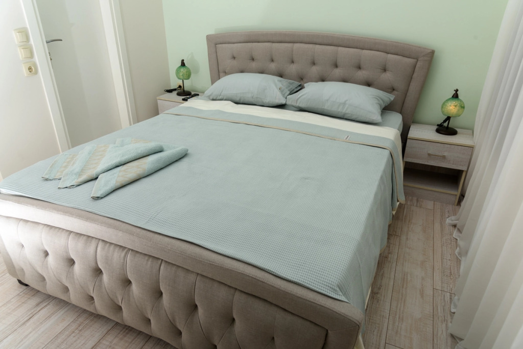 Theasis Athens