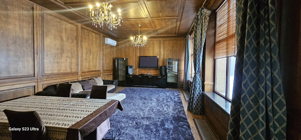 Вилла Honey Apartments Almaty