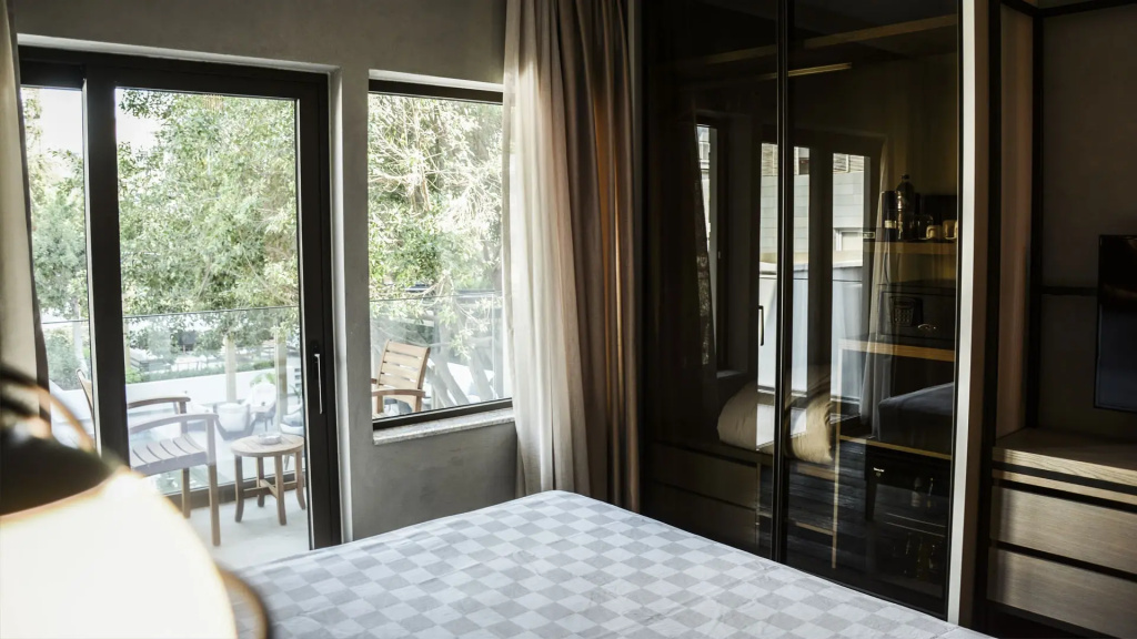 Perge Hotels