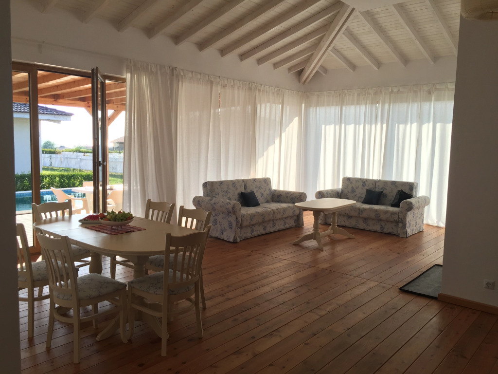 Вилла White House Family Villa with a pool 1