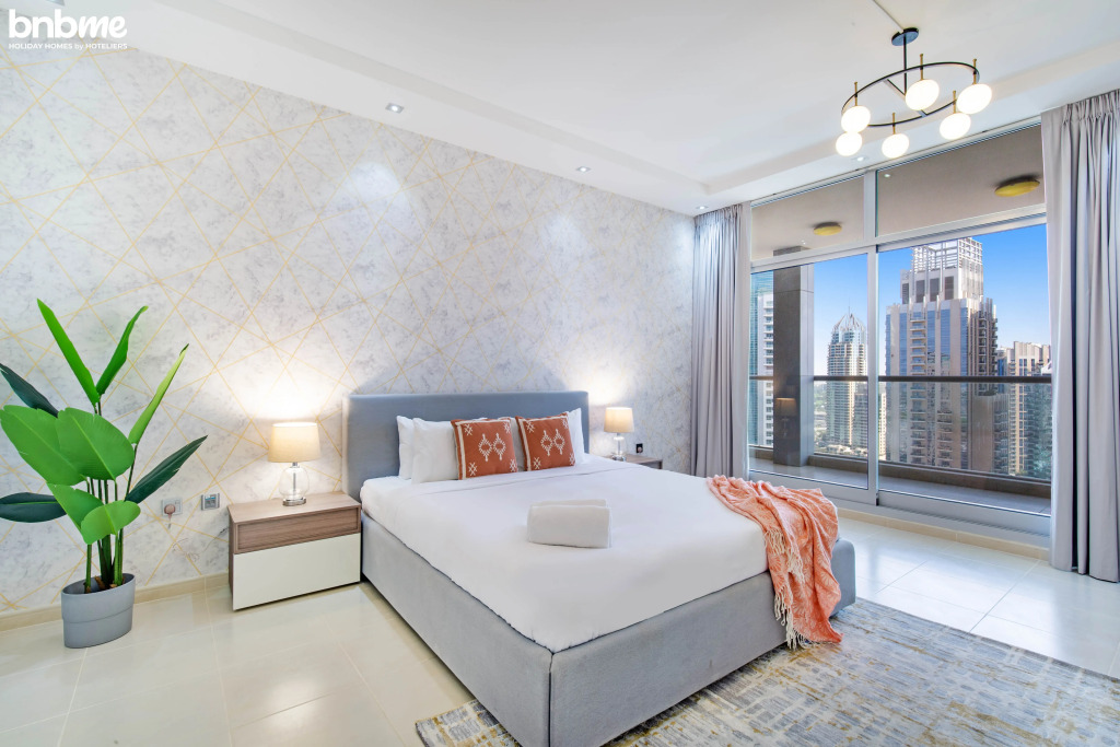Апартаменты Luxury Penthouse with Marina and Sea Views|bnbme-2301