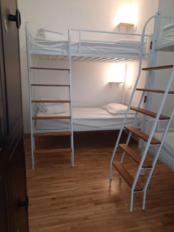 Хостел New Generation Hostel Belgrade Center