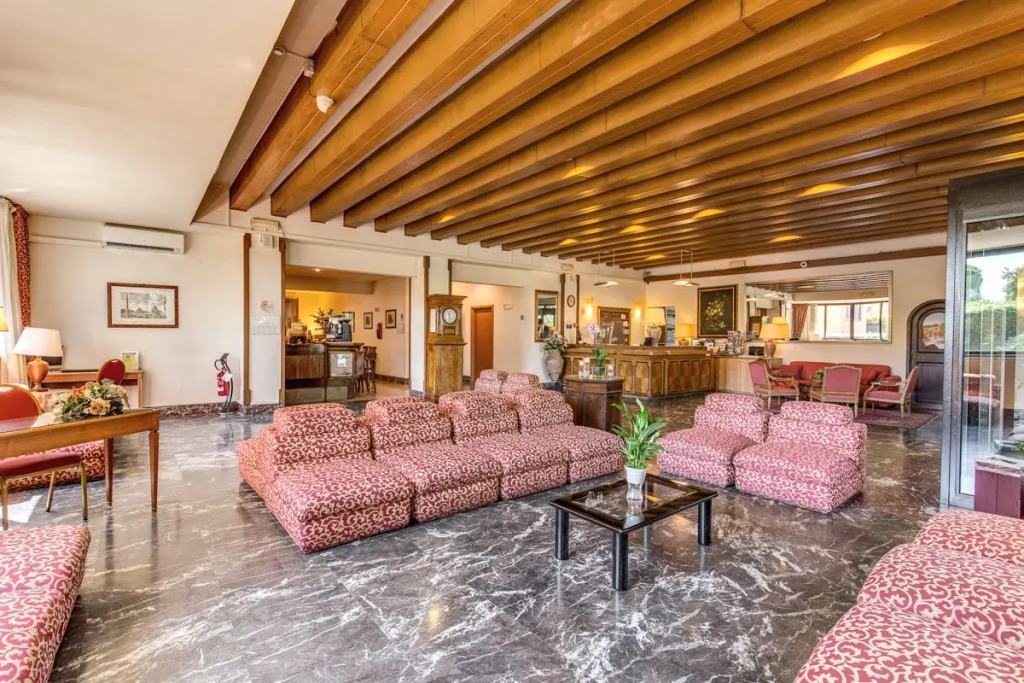 Pinewood Hotel Rome