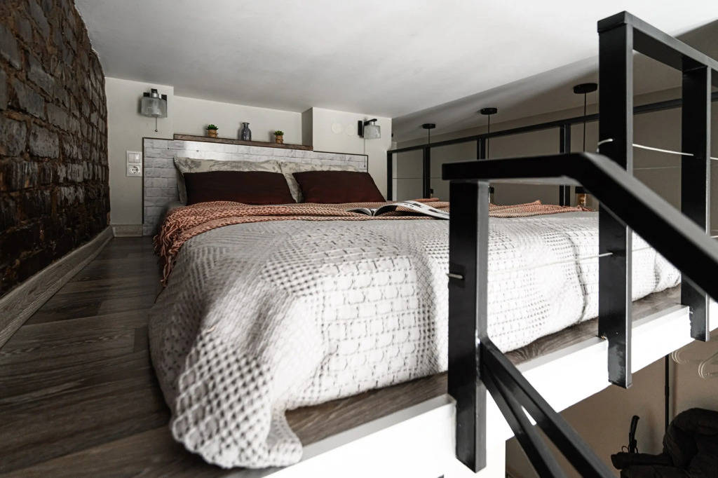 Квартира LOFT 2 уровня пешком до метро