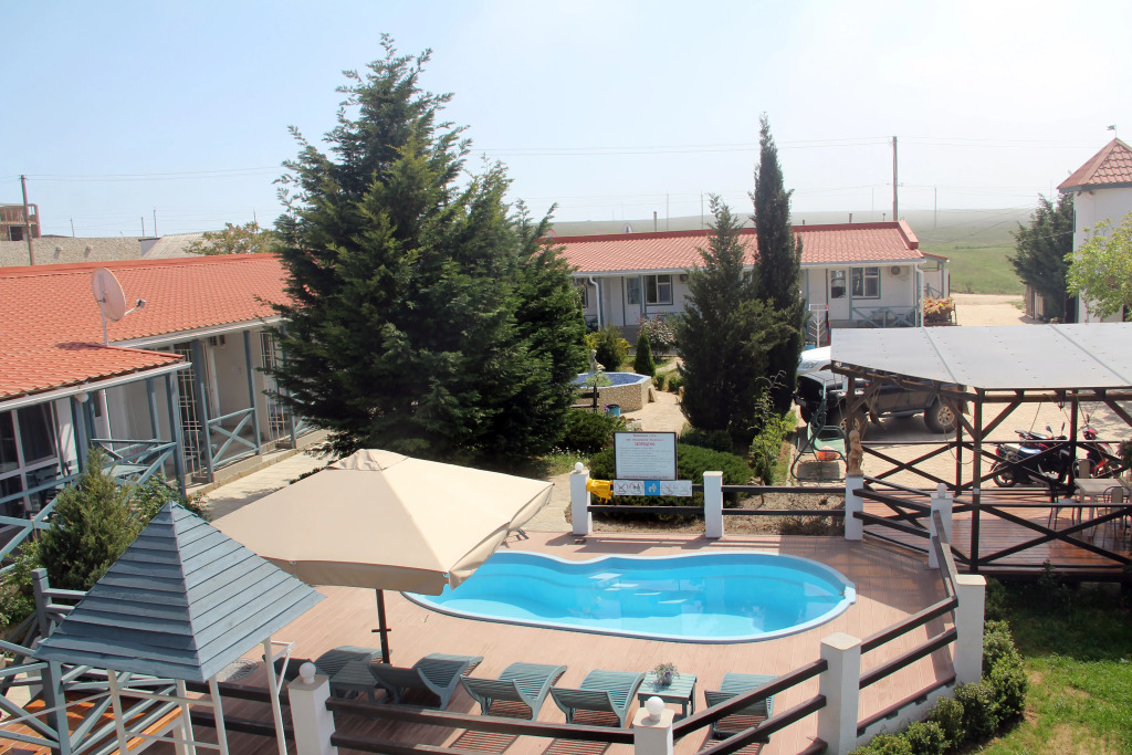 Zhemchuzhina Stepi Guest House