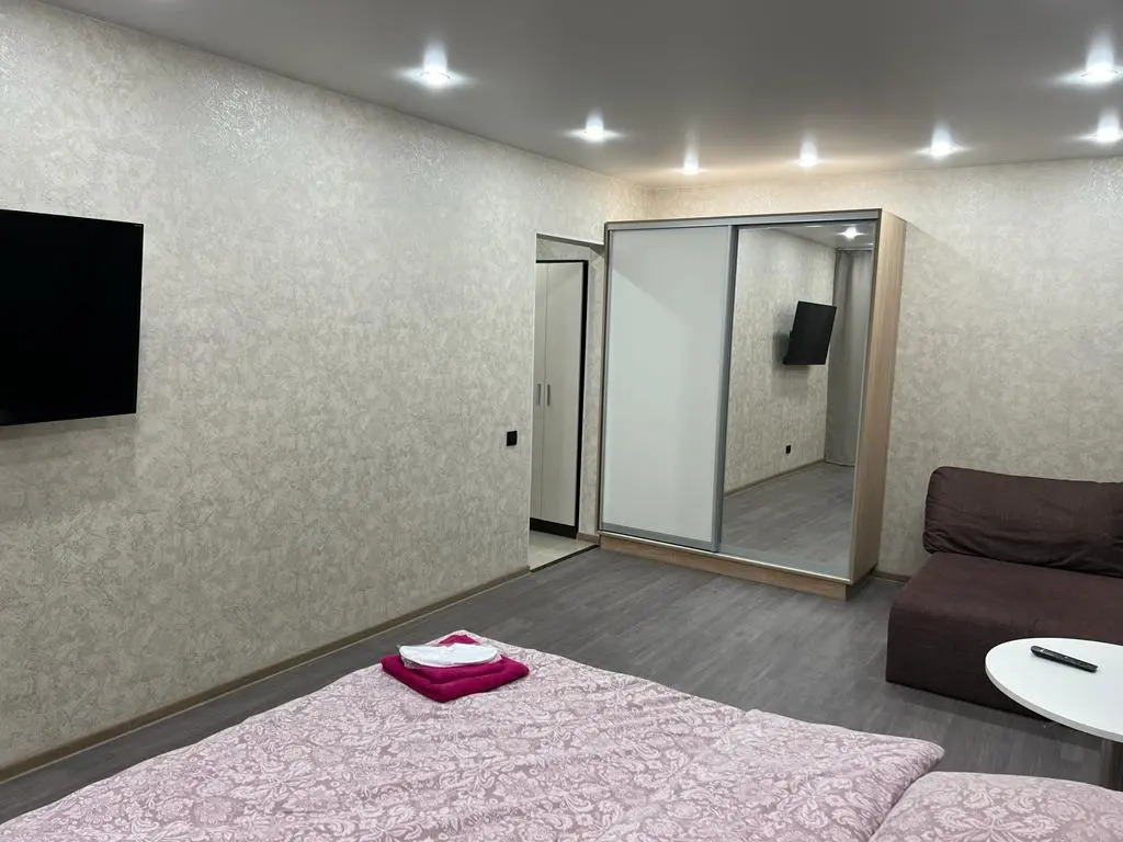 Апартаменты на Лауреатов 85А