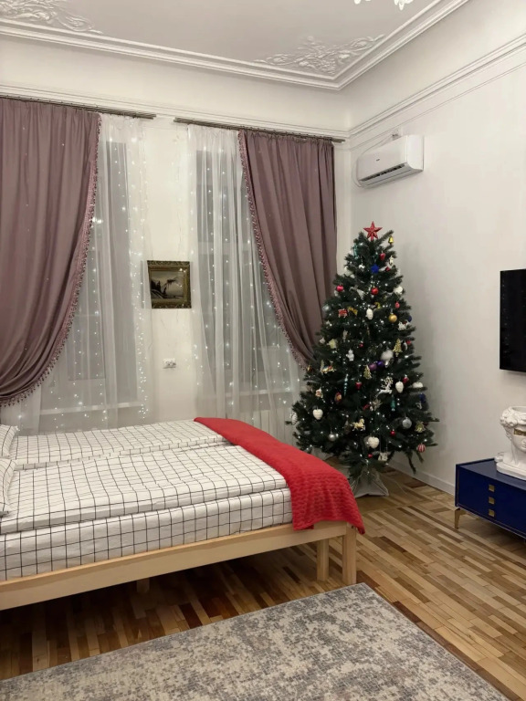 Квартира просторная рядом с Невским проспектом Клио Поющие Фонтаны
