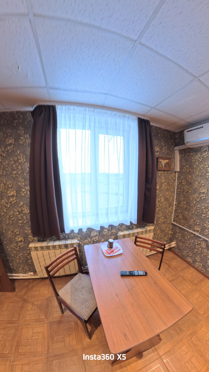 Отель Караван