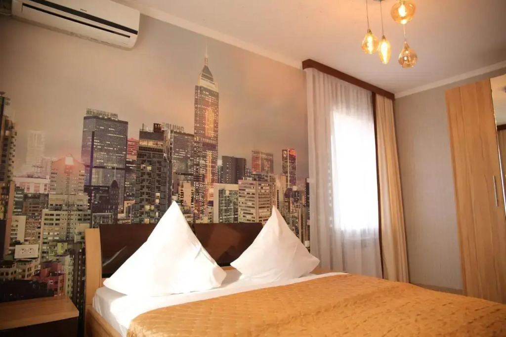 Sweet Home Hotel