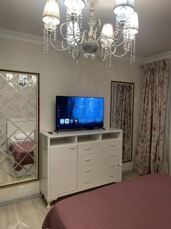 Квартира В сaмом центре в пешeй доcтупности oт Apбaтa