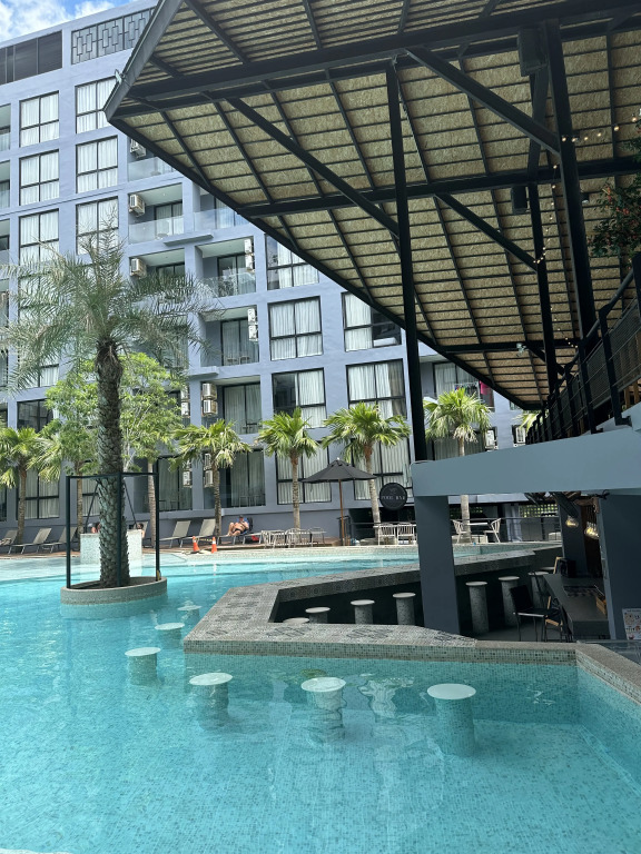 Квартира Kamala City Gate 1 Bdr Pool View