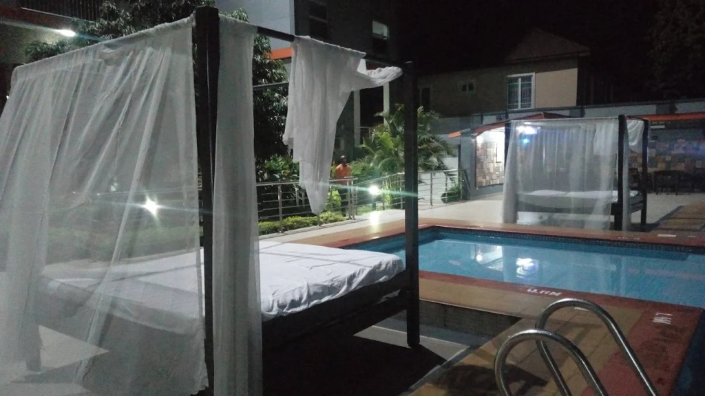 Отель Best Western Plus Elomaz Asaba