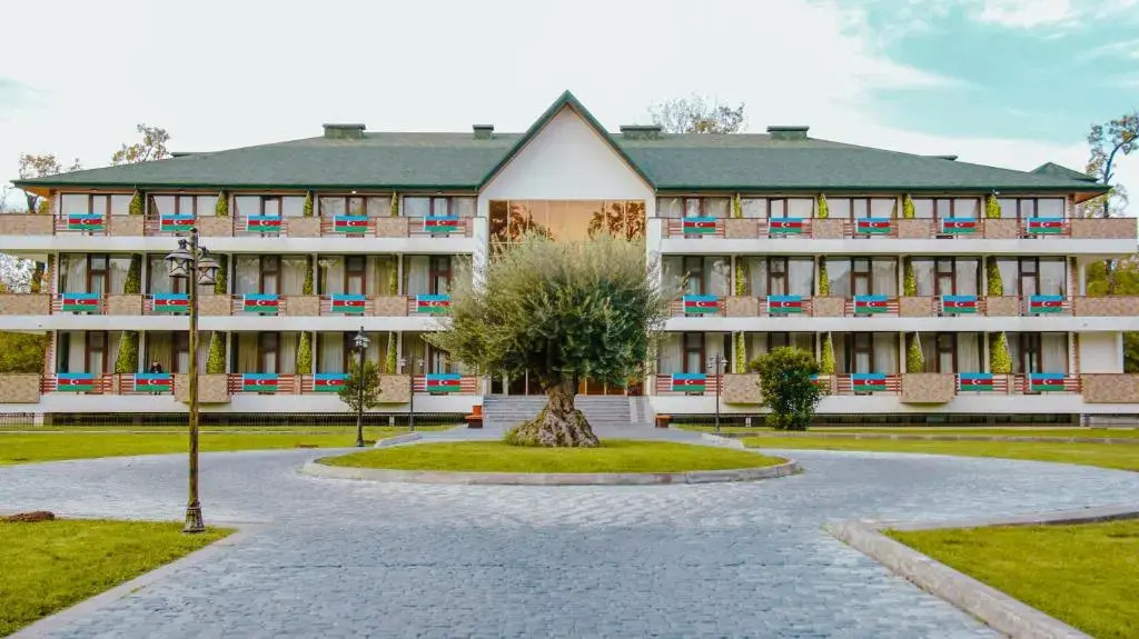 River Inn Resort and Spa Hotel