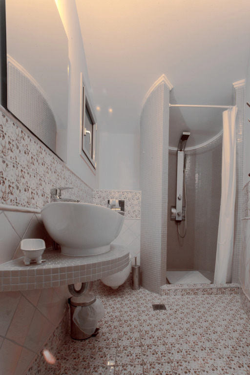 Вилла Toroni Luxury Villas- White Villa