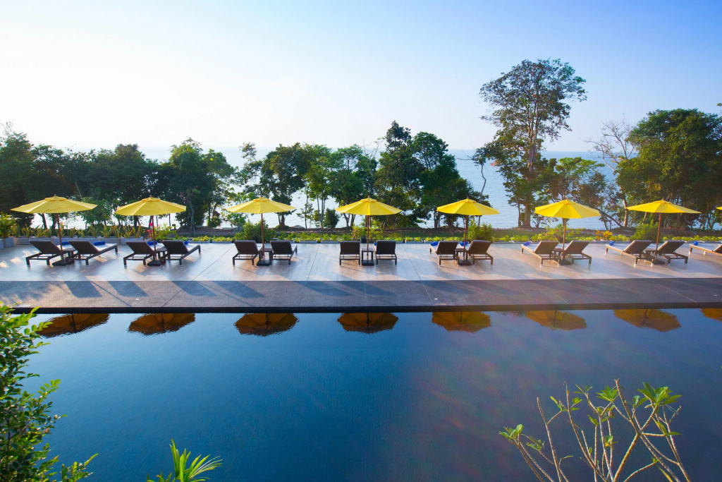 The ShellSea Krabi I Luxury Beach Front Resort & Pool Villa