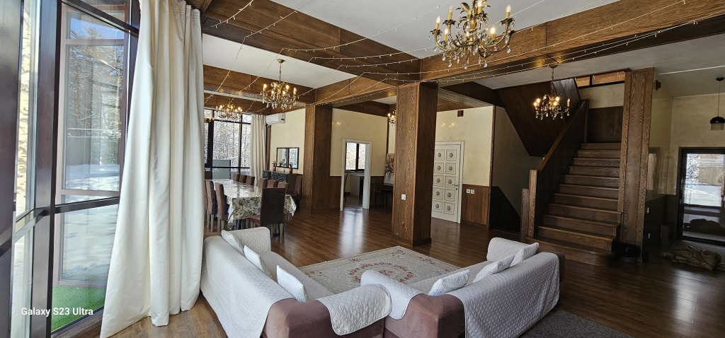 Вилла Honey Apartments Almaty