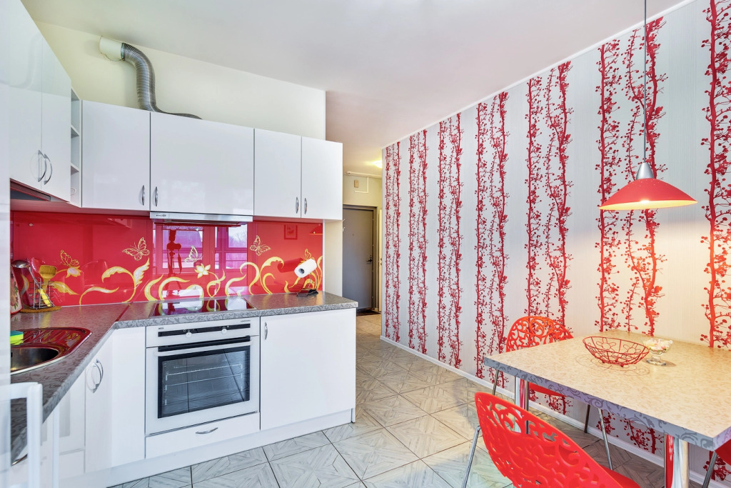 Квартира Red Wall