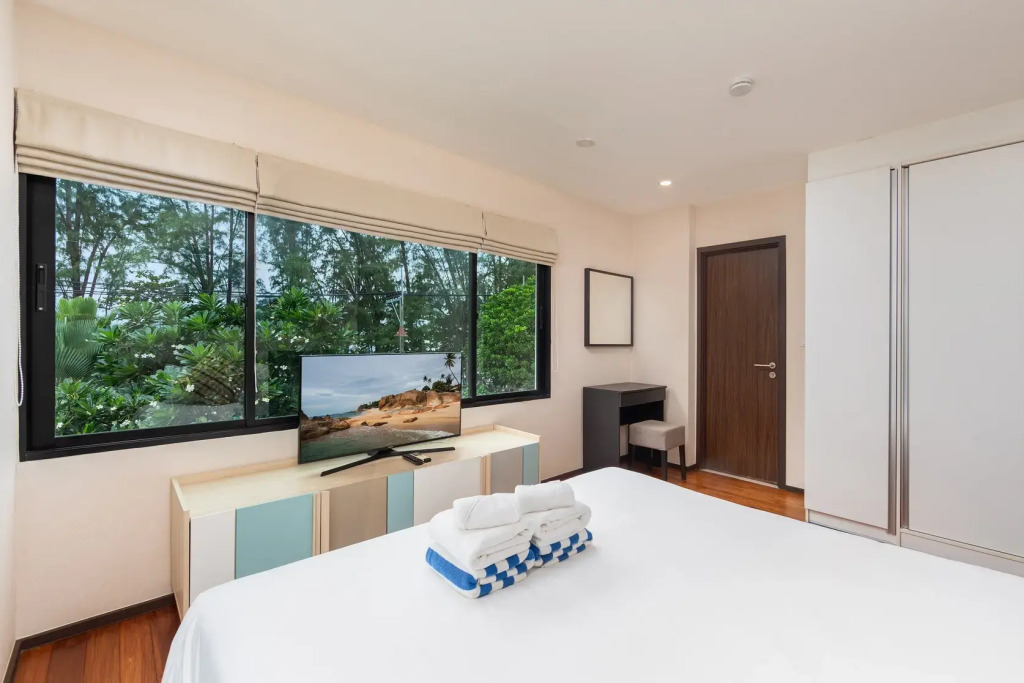 Апартаменты Suite Arami 2br apartments facing pool 3rd floor
