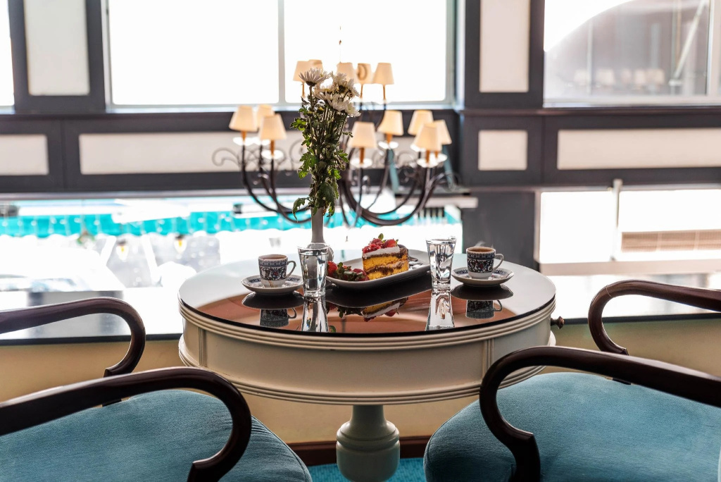 Viva Deluxe Hotel