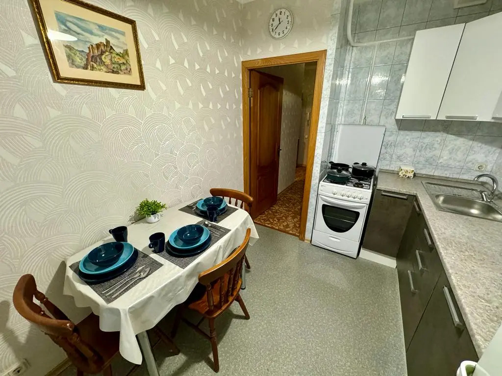 Квартира уютная Гарибальди 15к1